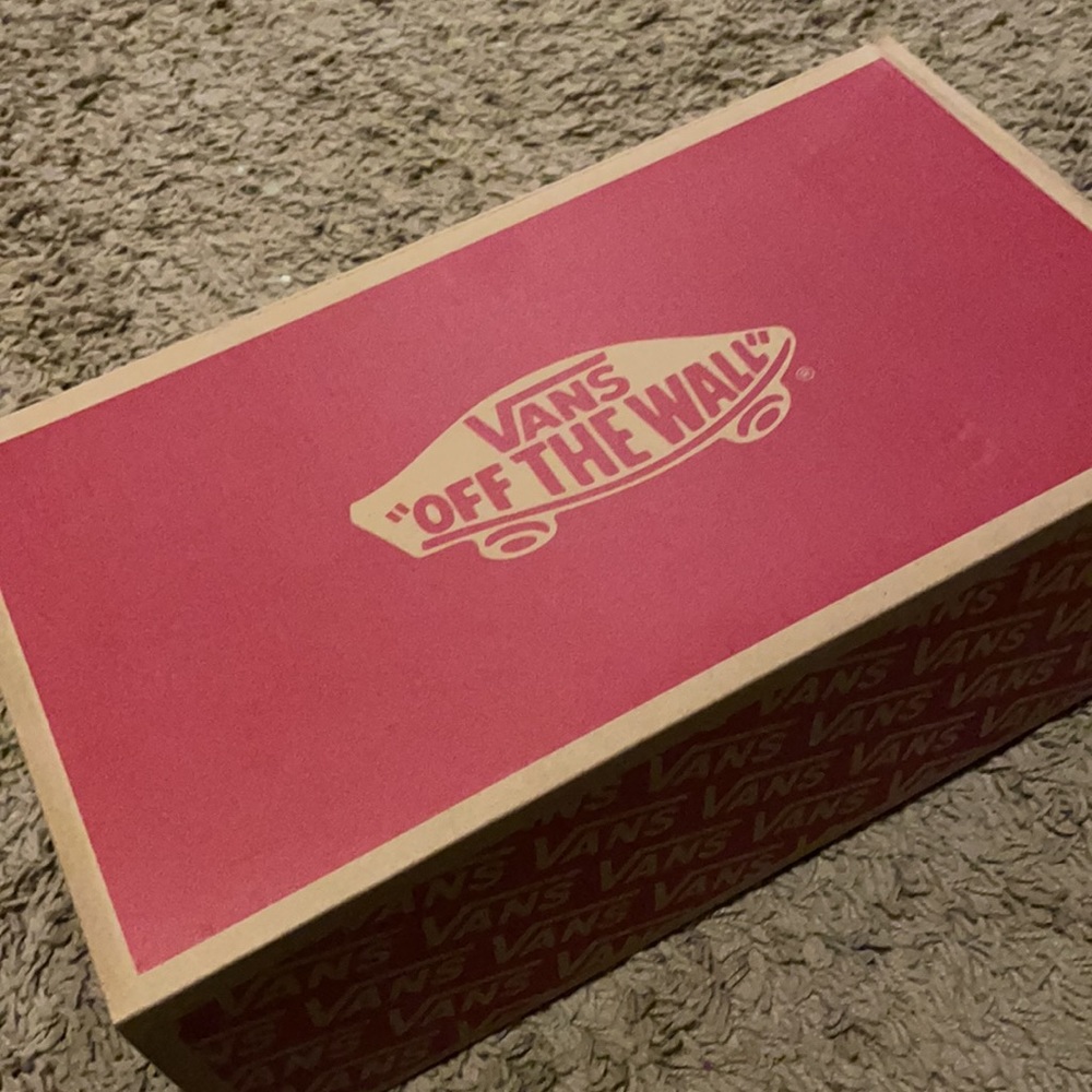 Vans Pink and White Women's Sneakers - Picture 3 of 4